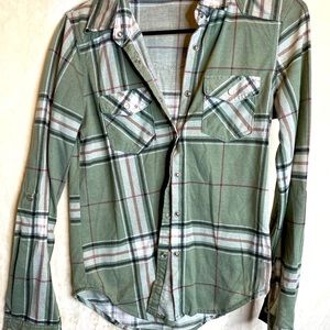 Green plaid long sleeve